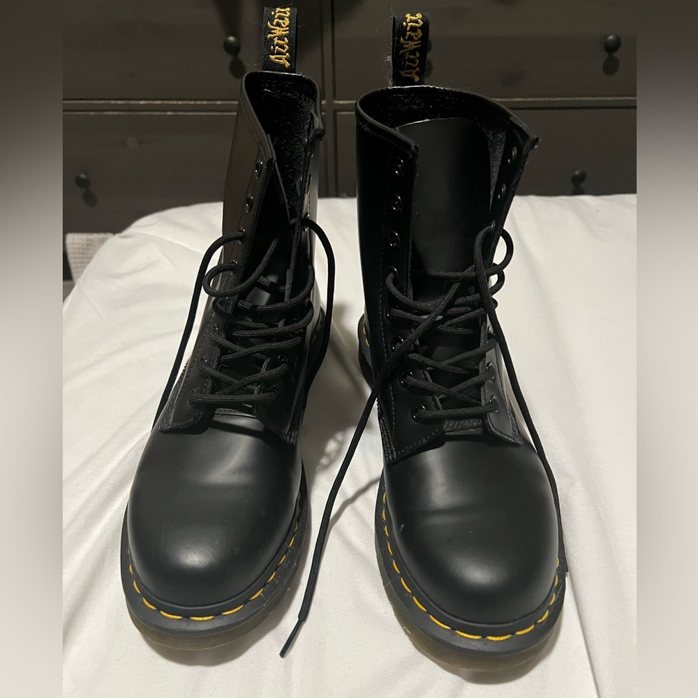 WORN ONCE black Dr. martens!!
